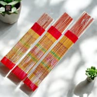 Dupa Emas Tidak Ada Wangi Motif Tulisan Less Smoke 33 cm & 39 cm & 48 cm Isi 30 Stik